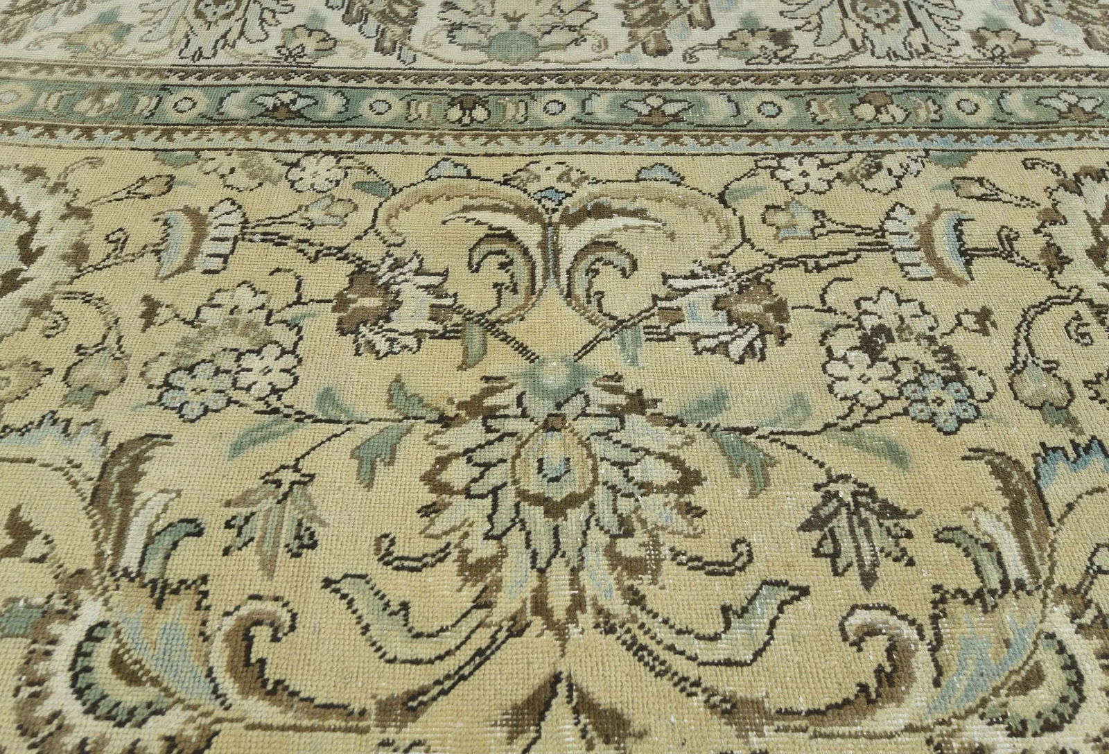 Semi Antique Muted Beige Floral 8X11 Distressed Vintage Oriental Rug - 7
