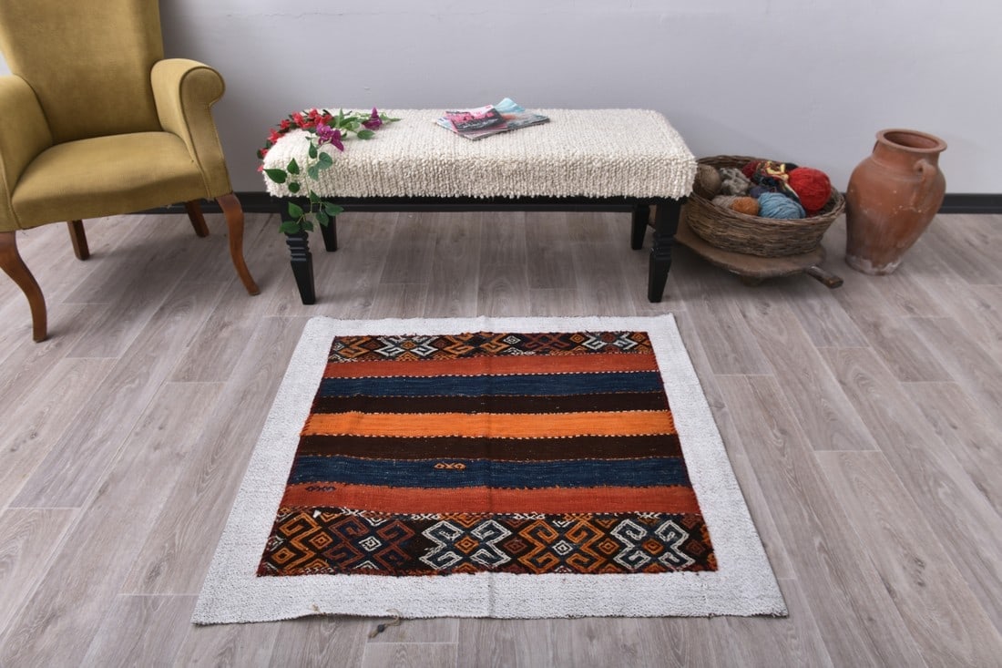 3'4'' x 3'8'' Turkish Vintage Kilim Rug - 241780 (1 of 13)