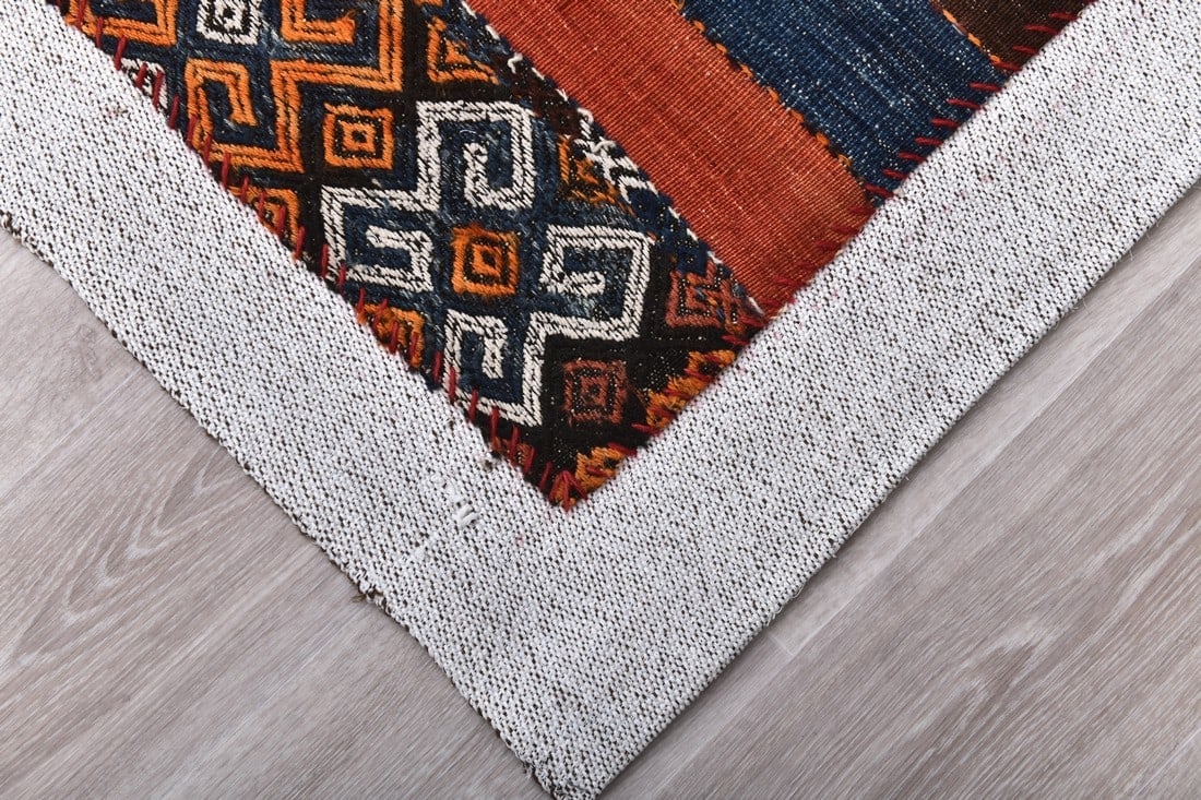 3'4'' x 3'8'' Turkish Vintage Kilim Rug - 241780 - 7