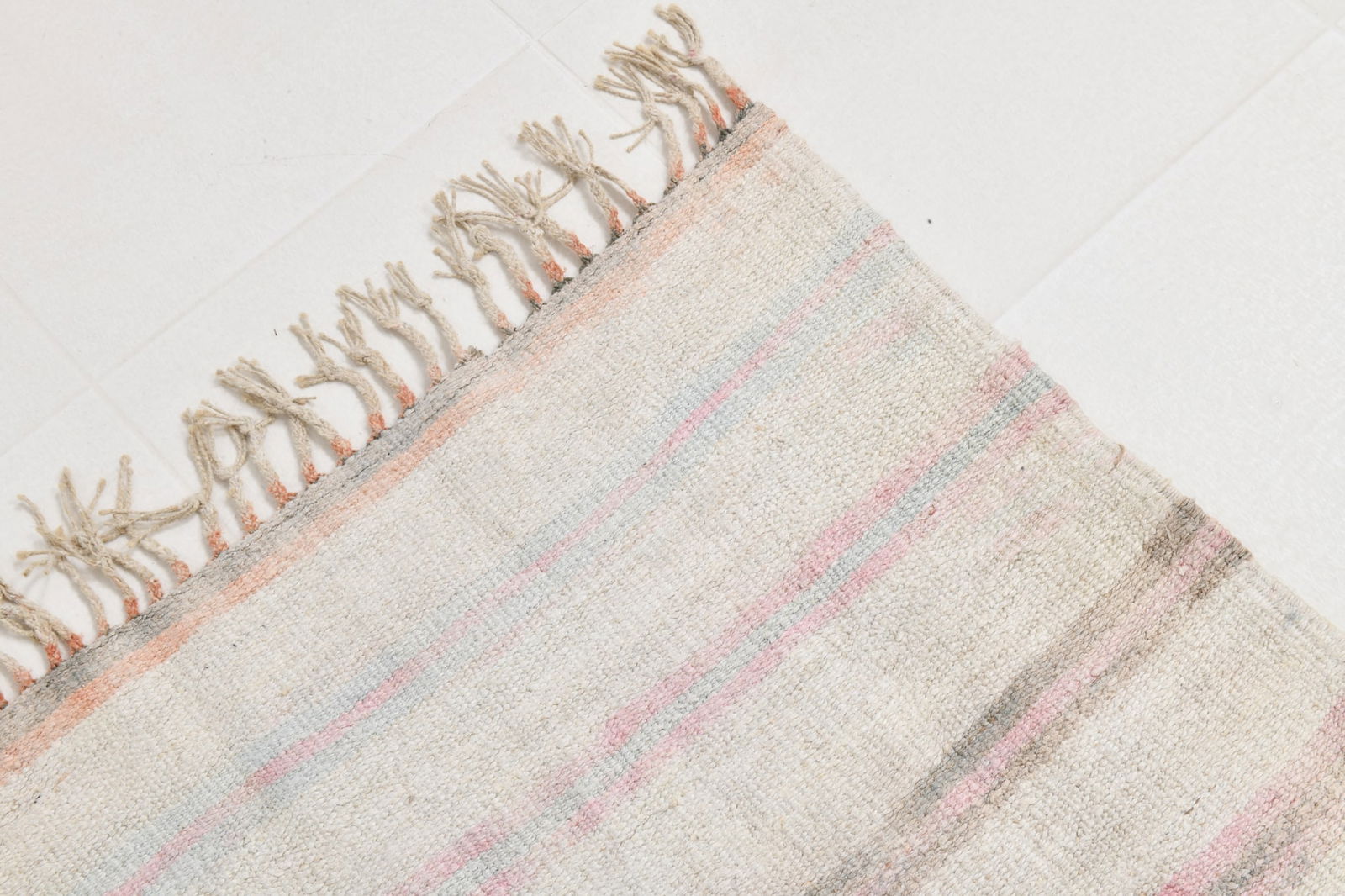 5'3'' x 9'8'' Turkish Vintage Hemp Rug - 53373 - 13