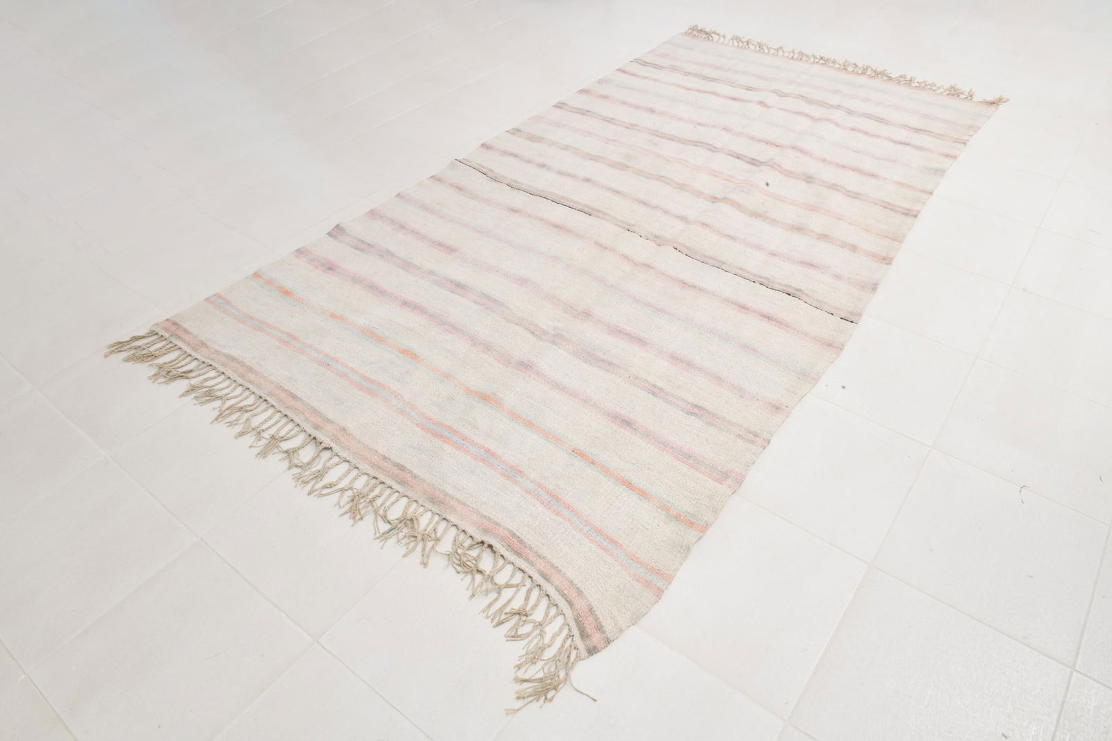 5'3'' x 9'8'' Turkish Vintage Hemp Rug - 53373 - 4