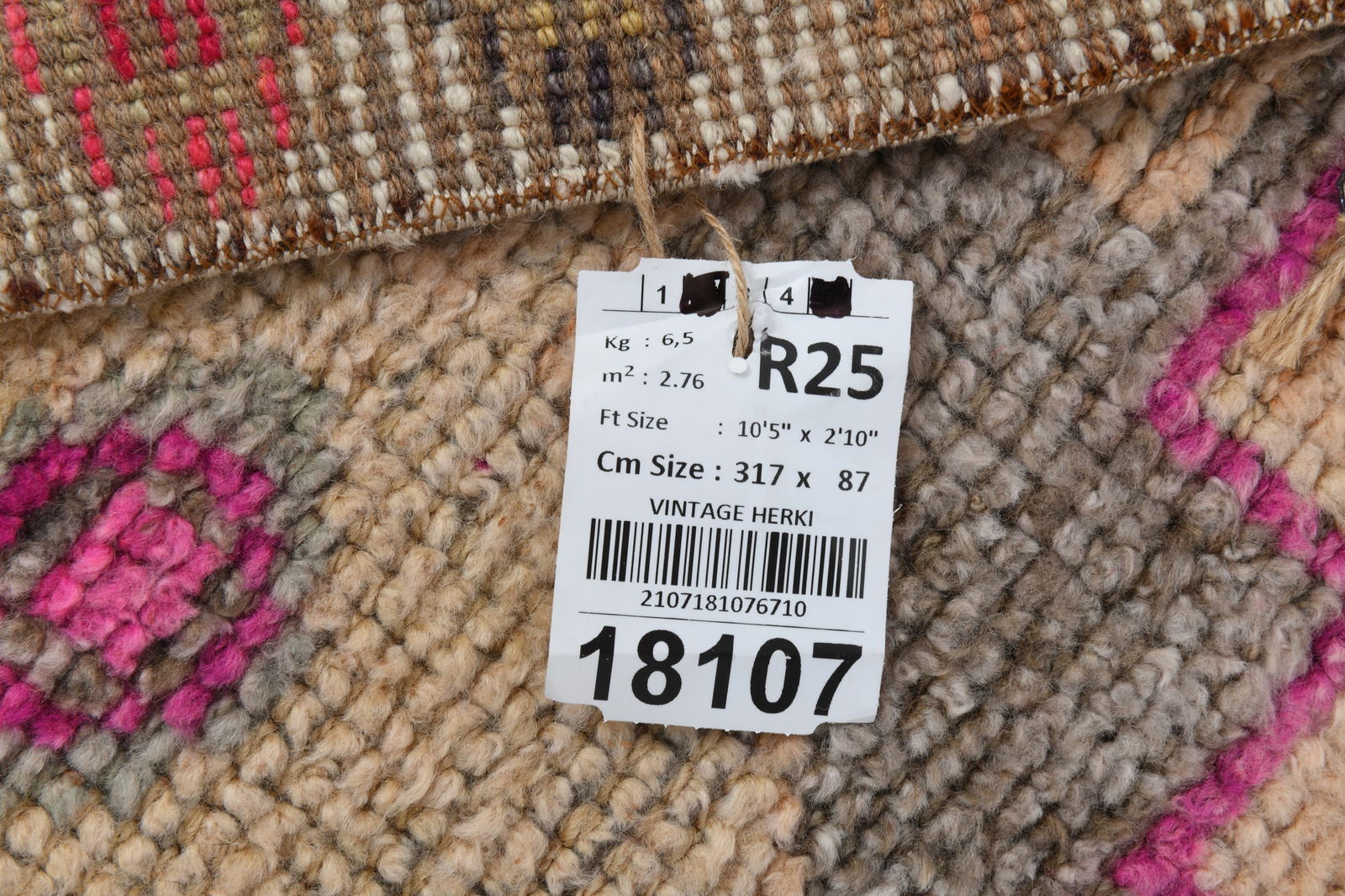 2'10'' x 10'4'' Handmade Vintage Wool Rug - 18107 - 20