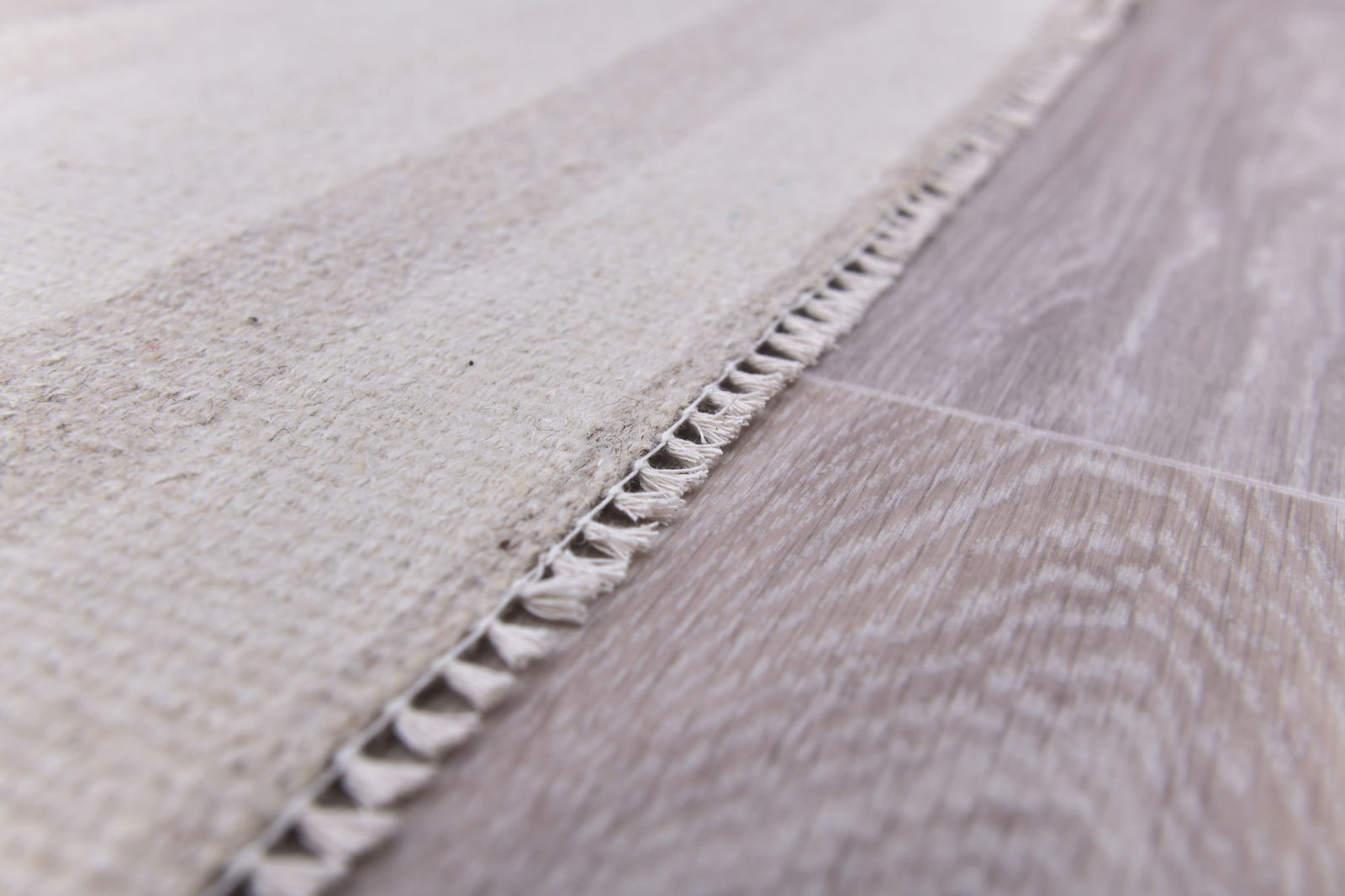 4'11'' x 7'0'' Handmade Vintage Wool Rug - 240475 - 15