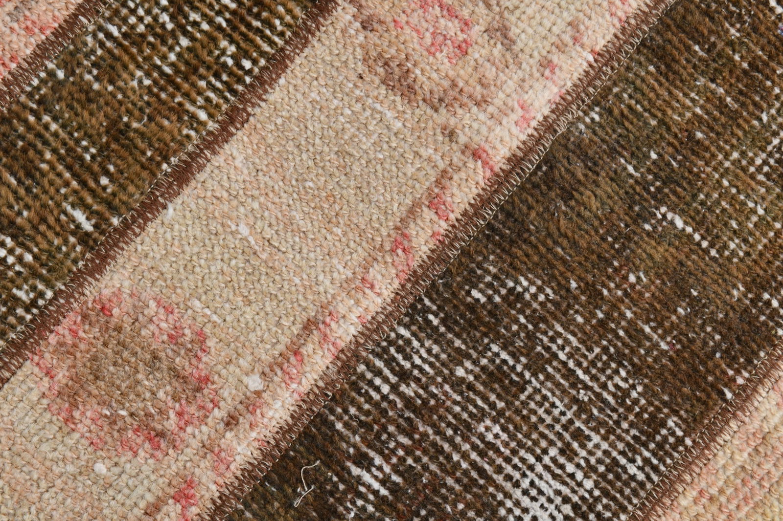 1'10'' x 8'8'' Handmade Vintage Wool Rug - 21417 - 11