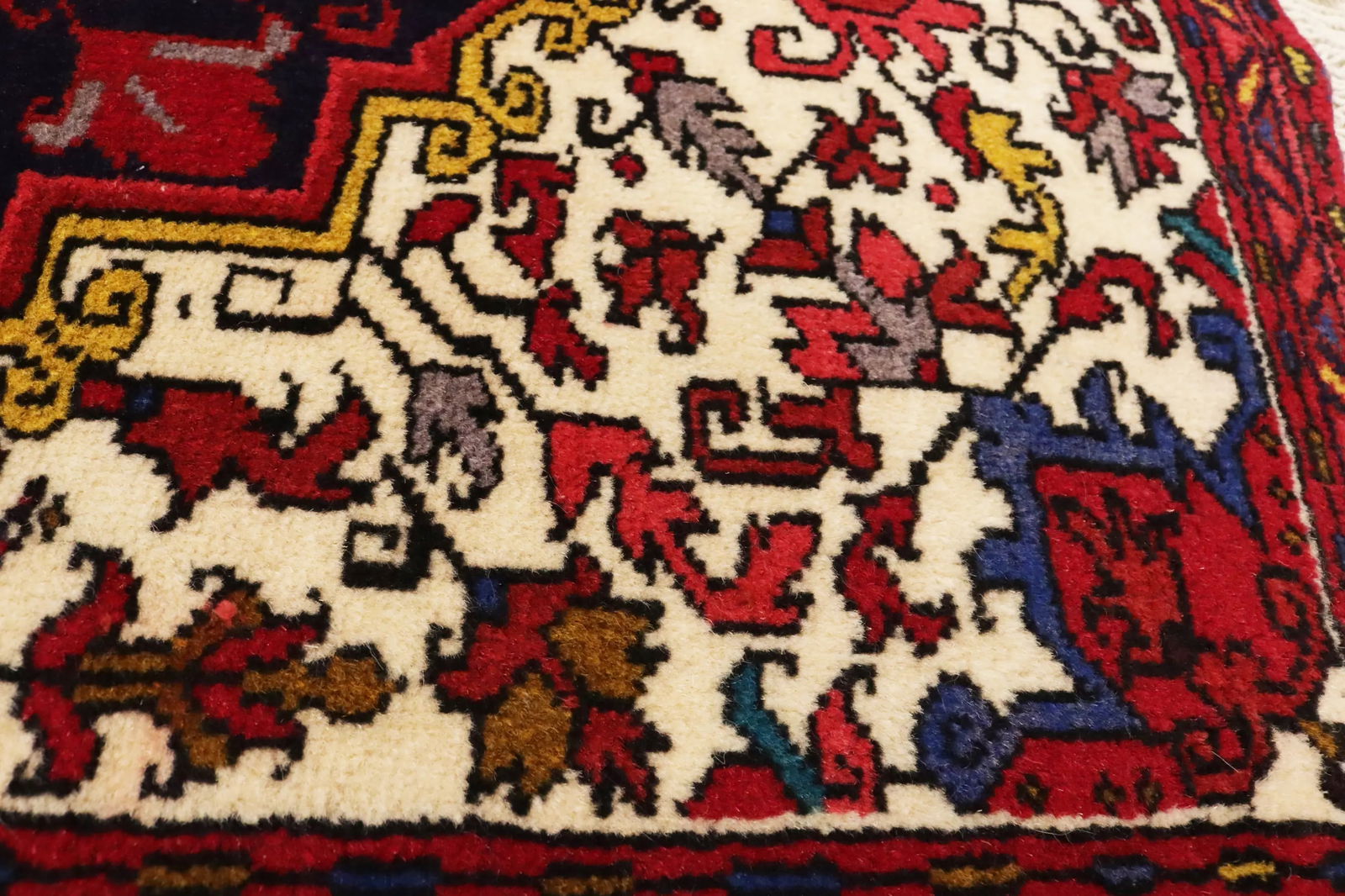 Vintage Cream Geometric 2'5X3'2 Heriz Persian Rug - 7