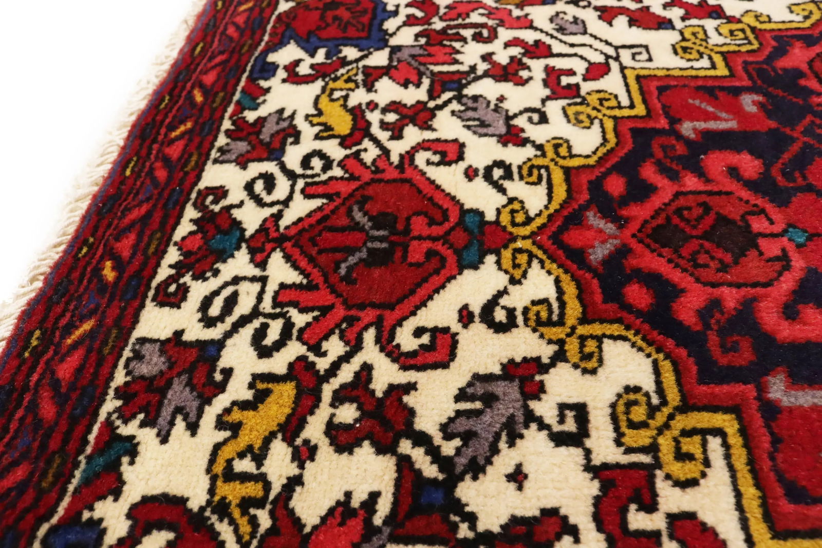 Vintage Cream Geometric 2'5X3'2 Heriz Persian Rug - 9