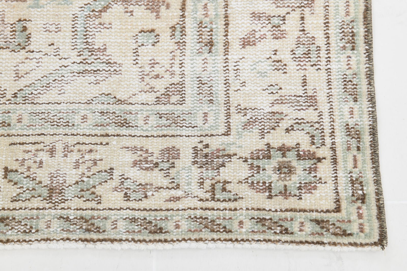 5'0'' x 8'11'' Handmade Vintage Wool Rug - 3570 - 14