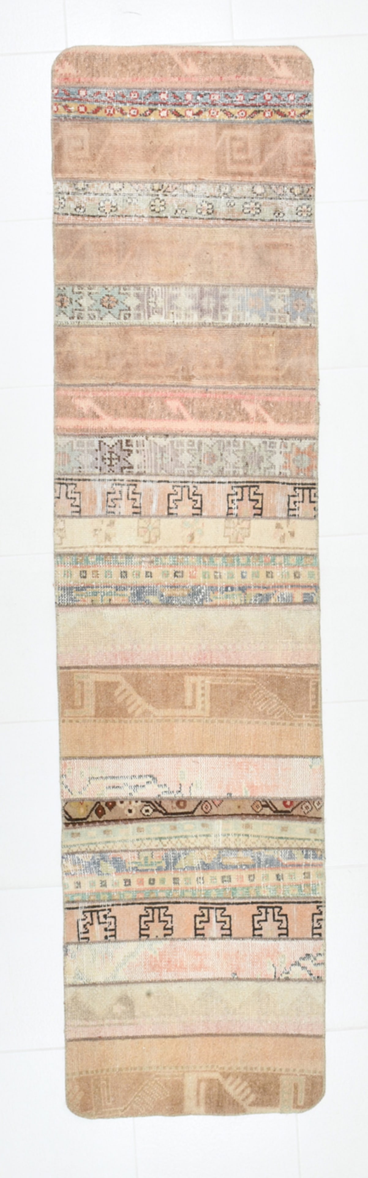 2'1'' x 8'7'' Turkish Vintage Runner Rug - 22551 (1 of 19)