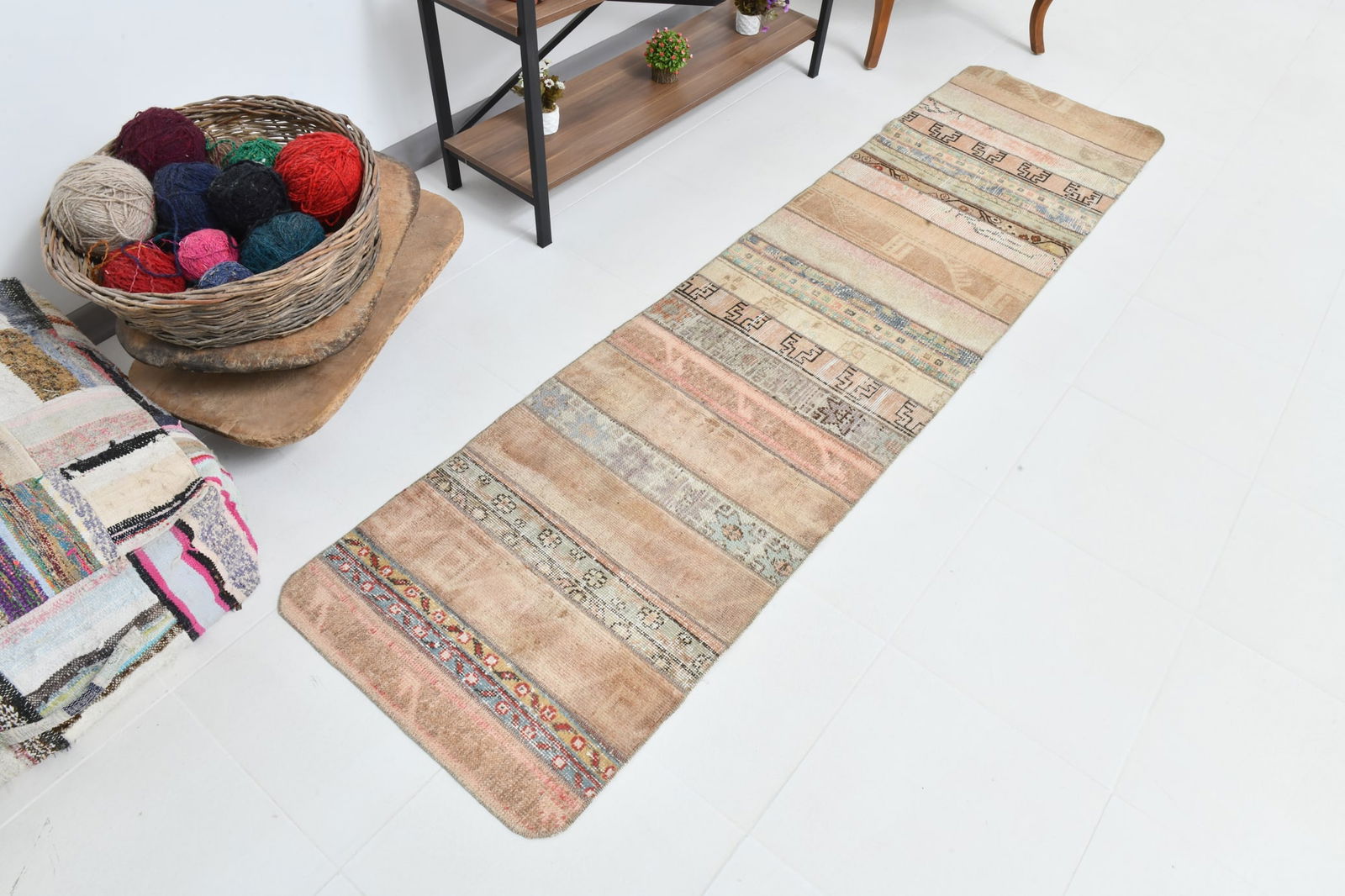 2'1'' x 8'7'' Turkish Vintage Runner Rug - 22551 - 7