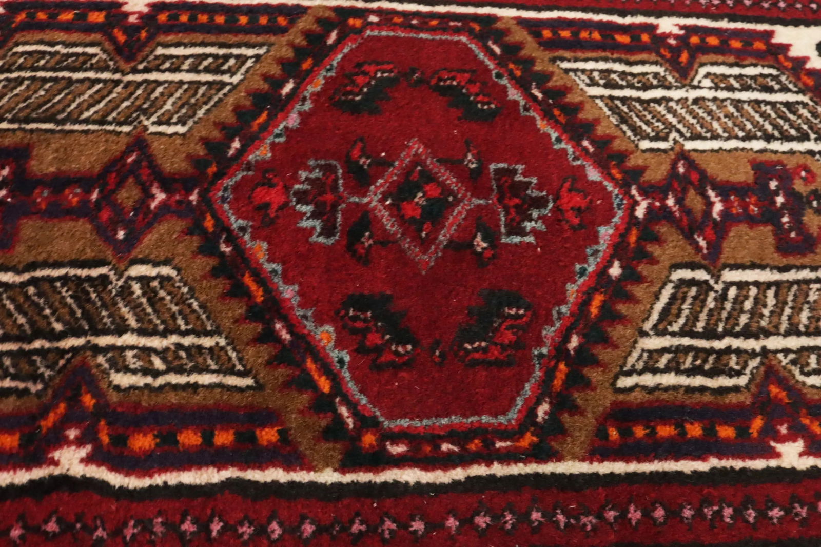 Vintage Red Tribal 2'4X4 Meshkin Persian Rug - 10
