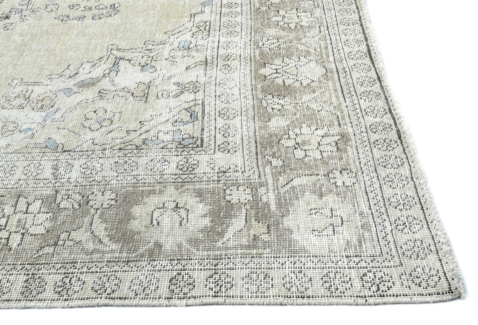 Muted Beige Antique Floral Traditional 7X9 Distressed Vintage Oriental Rug - 8