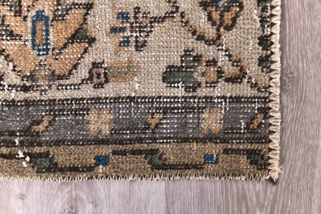 1'10'' x 4'10'' Turkish Vintage Runner Rug - 240628 - 10