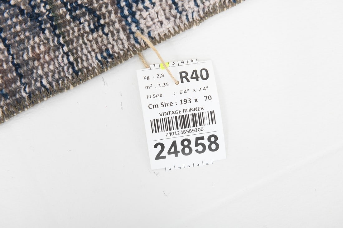 2'3'' x 6'3'' Turkish Vintage Runner Rug - 24858 - 17