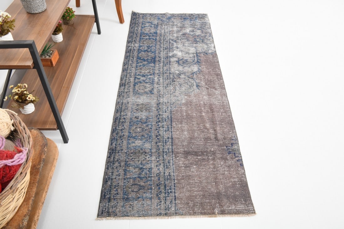 2'3'' x 6'3'' Turkish Vintage Runner Rug - 24858 - 4