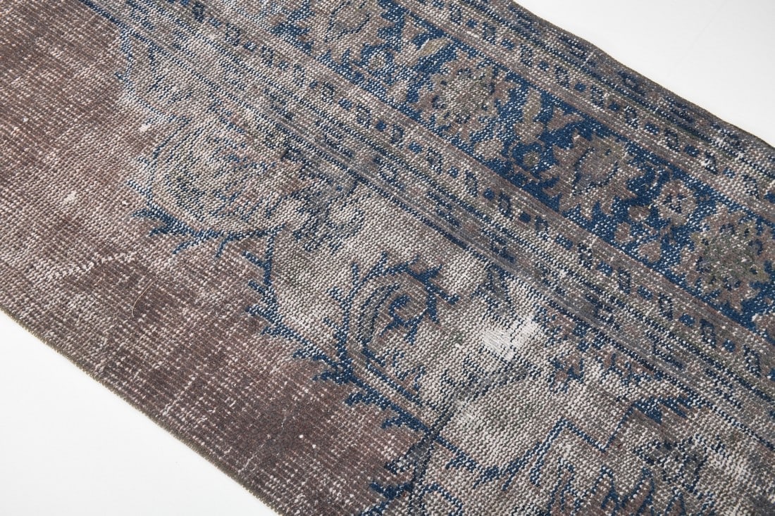 2'3'' x 6'3'' Turkish Vintage Runner Rug - 24858 - 6