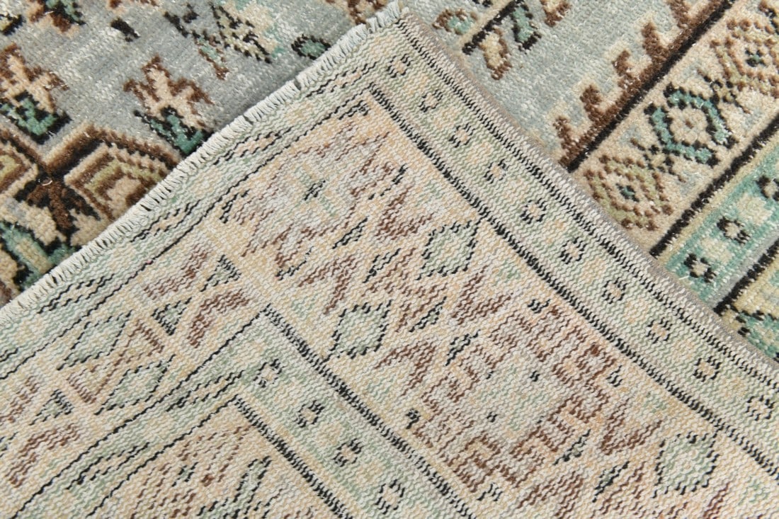 5'3'' x 8'6'' Decorative Vintage Rug - 24779 - 18