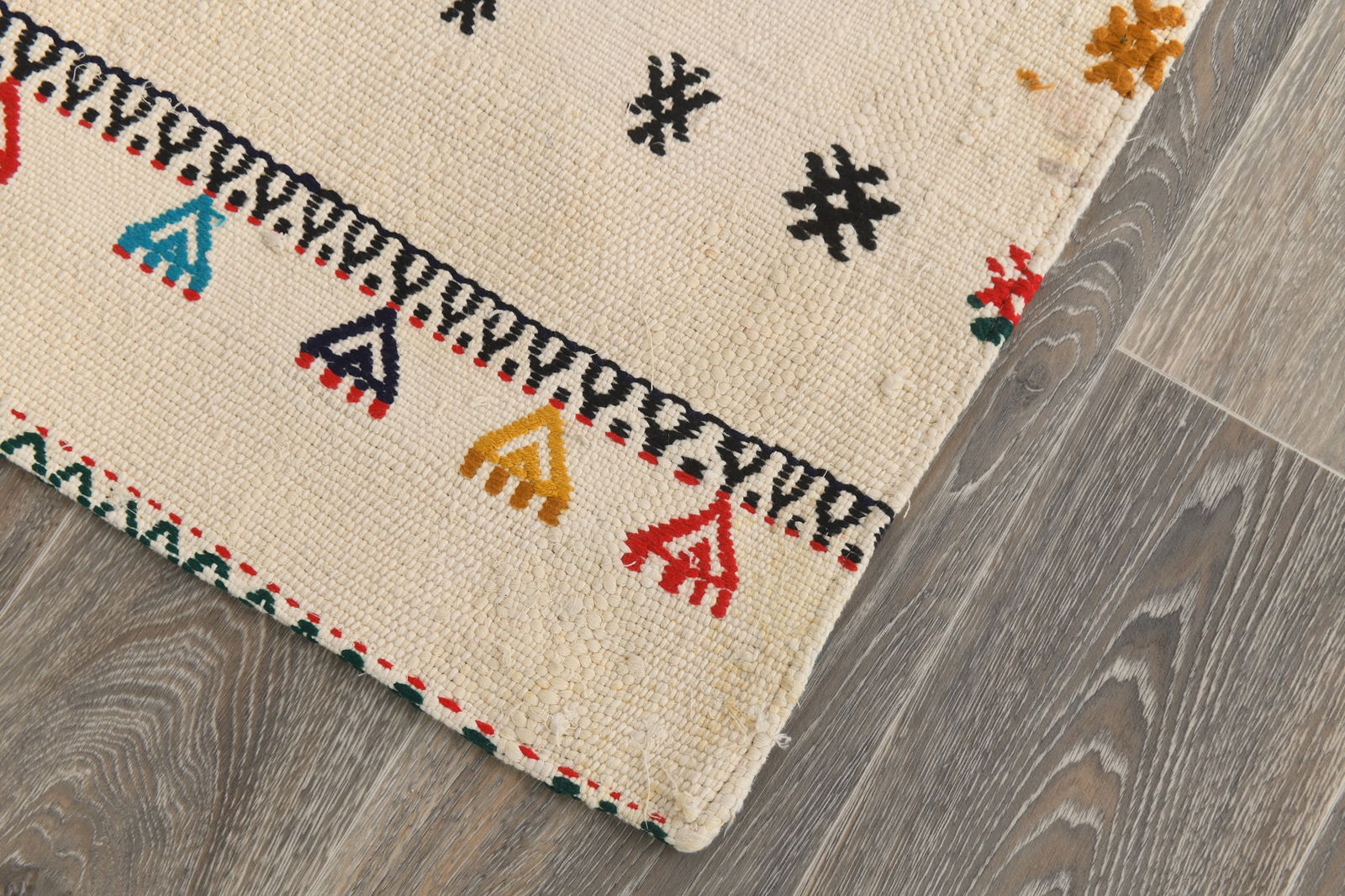 2'6'' x 8'3'' Turkish Vintage Hemp Rug - 1634 - 10