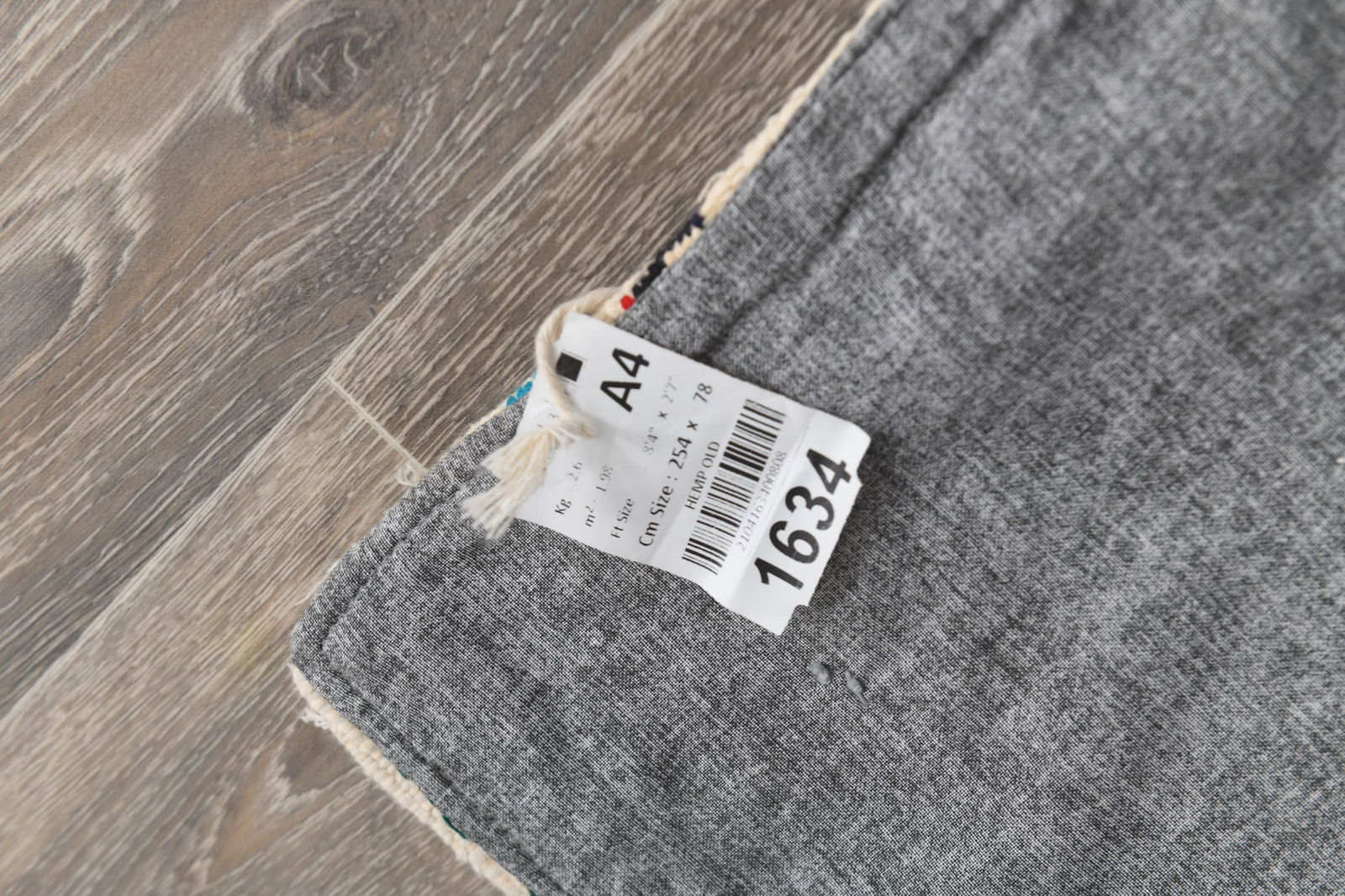 2'6'' x 8'3'' Turkish Vintage Hemp Rug - 1634 - 18