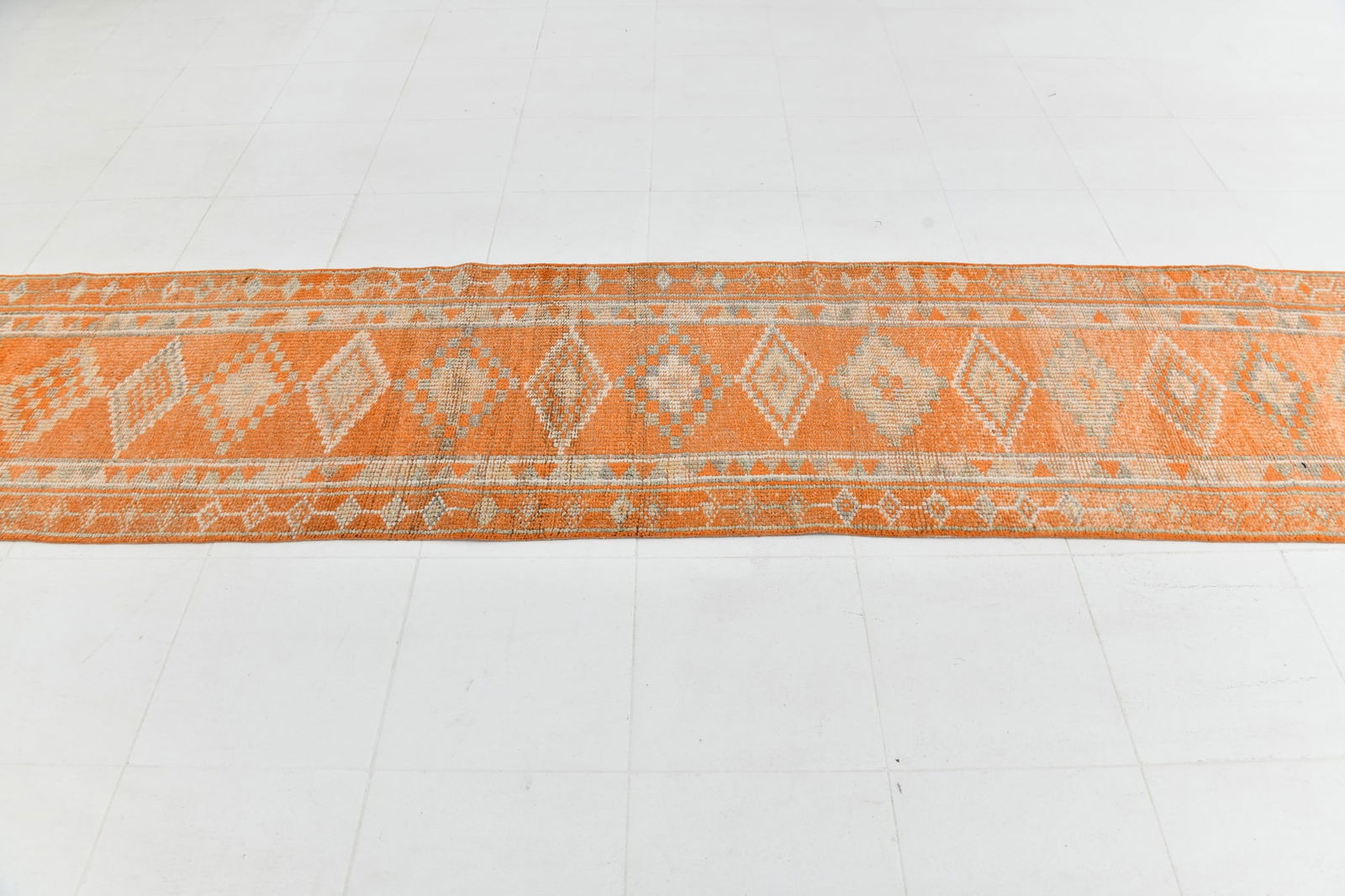 2'9'' x 13'6'' Vintage Wool Runner Rug - 23860 - 4