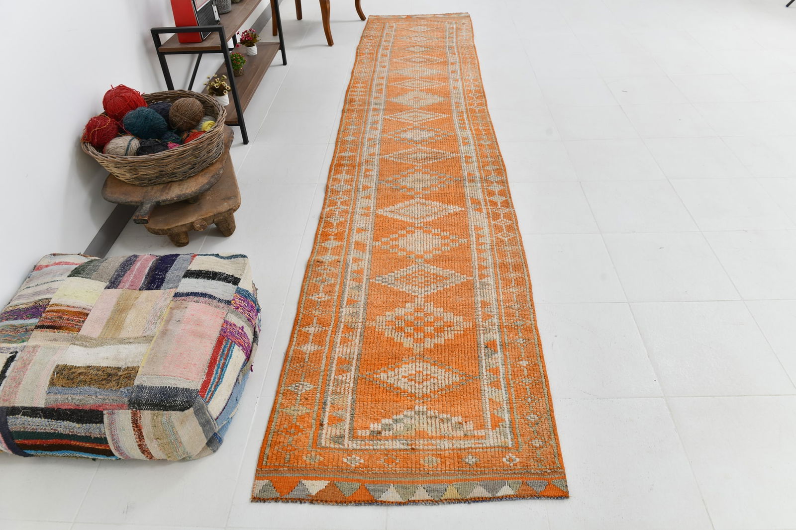 2'9'' x 13'6'' Vintage Wool Runner Rug - 23860 - 8