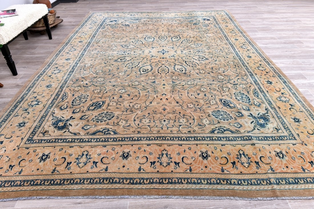 9'8'' x 13'8'' Unique Handmade Vintage Rug - 242586 - 3