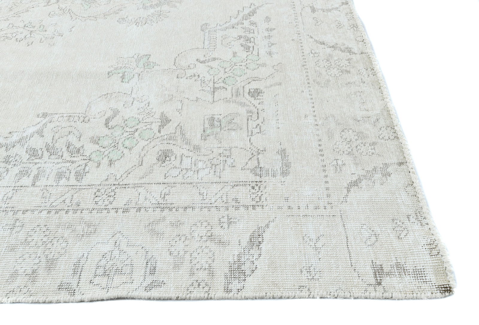 Antique Muted Beige Floral 6X9 Distressed Vintage Oriental Rug - 9