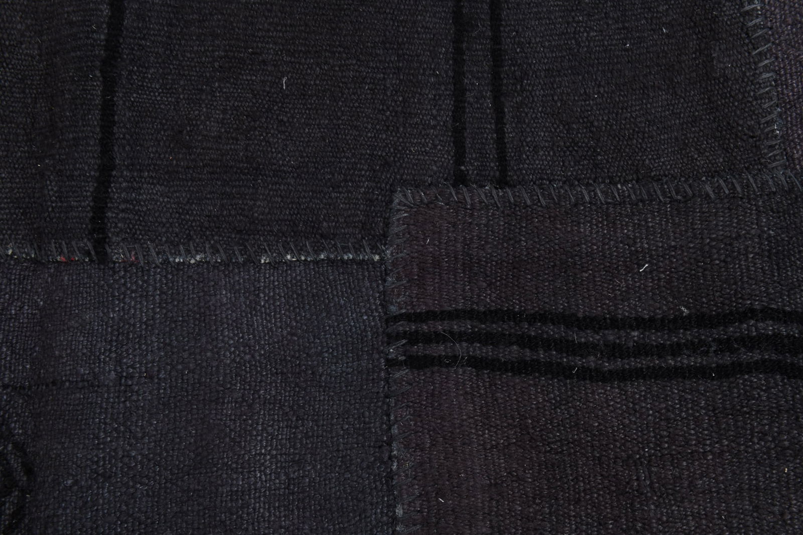 6'11'' x 10'0'' Decorative Vintage Rug - 1918 - 11