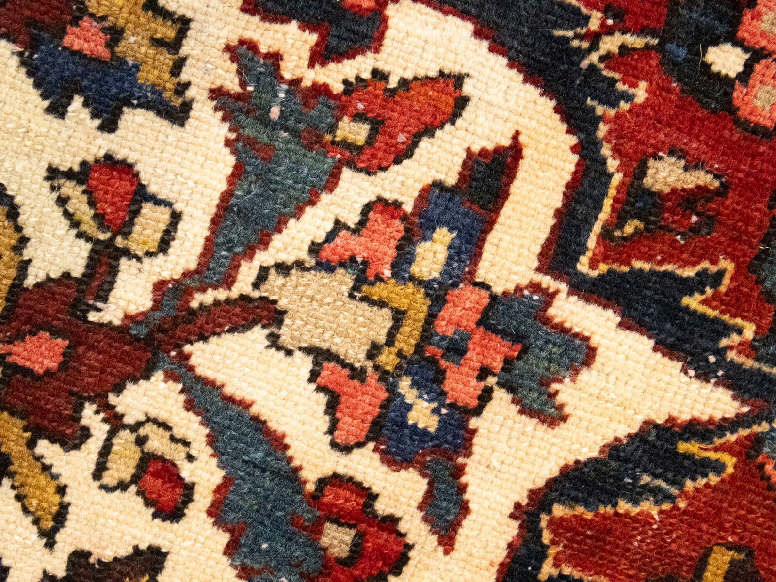 Vintage Red Floral 10X15 Bakhtiari Persian Rug - 14