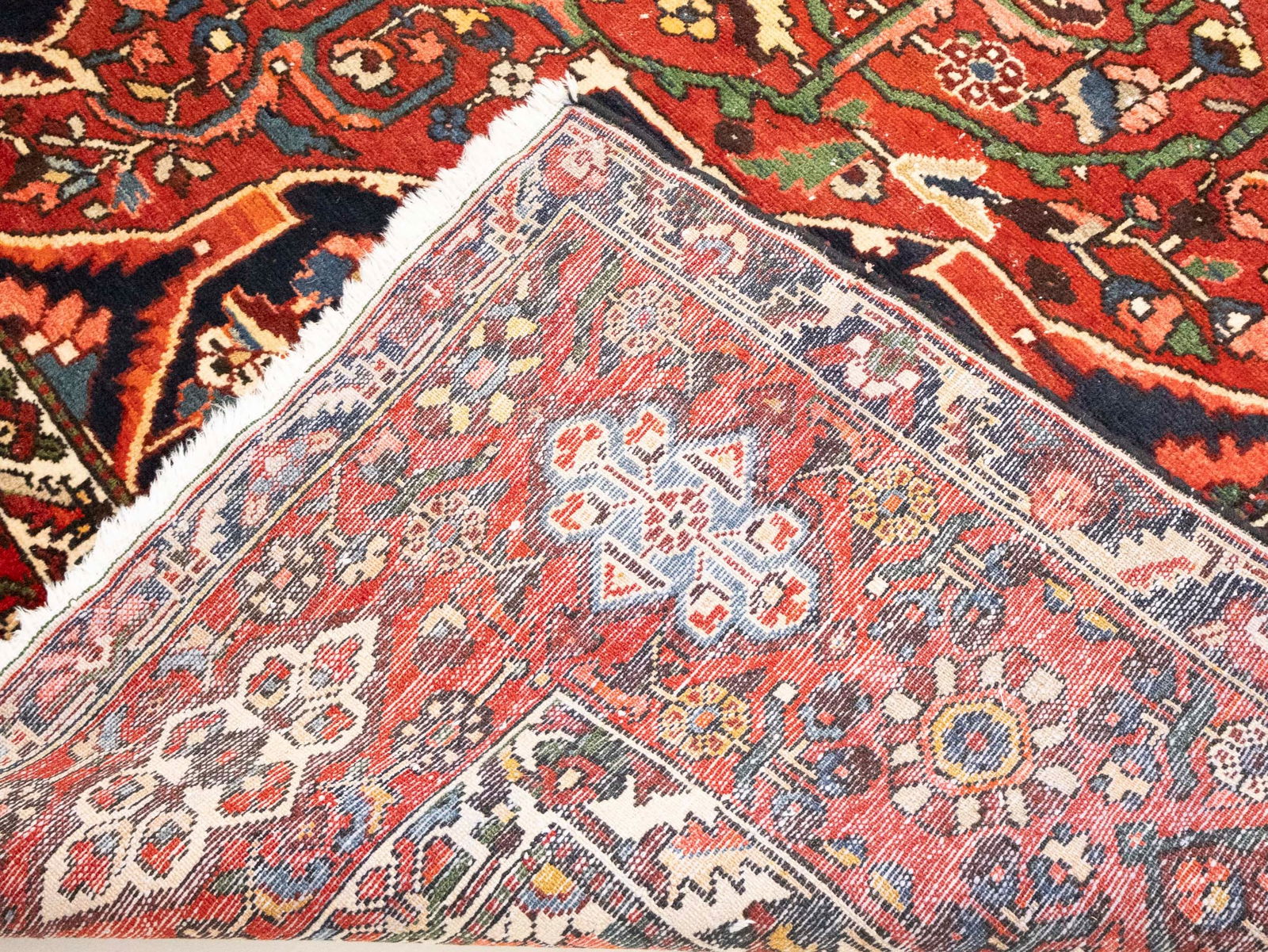 Vintage Red Floral 10X15 Bakhtiari Persian Rug - 15