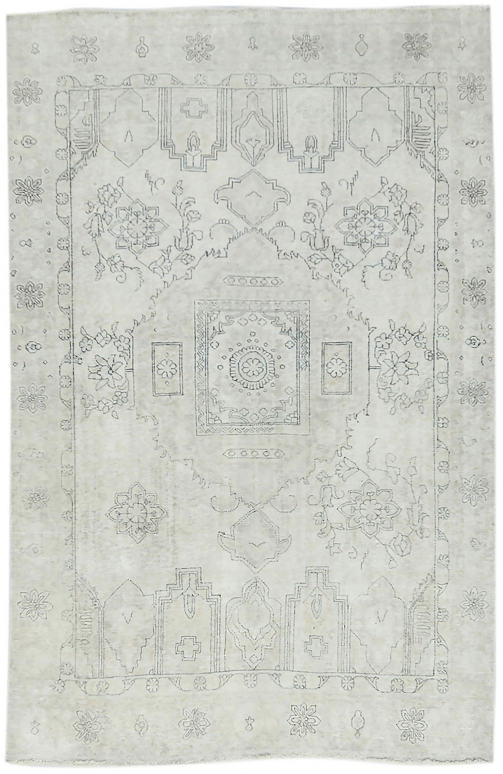 Muted Beige Antique Floral Traditional 6X9 Distressed Vintage Oriental Rug (1 of 12)