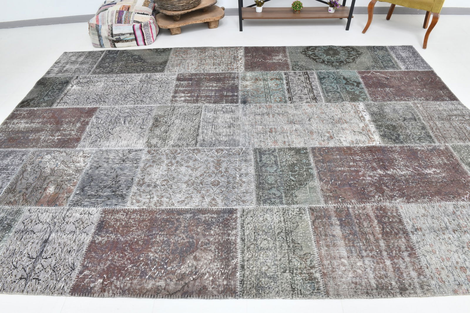 8'2'' x 11'7'' Handmade Vintage Wool Patchwork Rug - 597 - 6