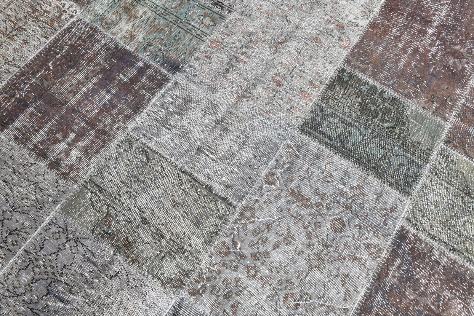 8'2'' x 11'7'' Handmade Vintage Wool Patchwork Rug - 597 - 9