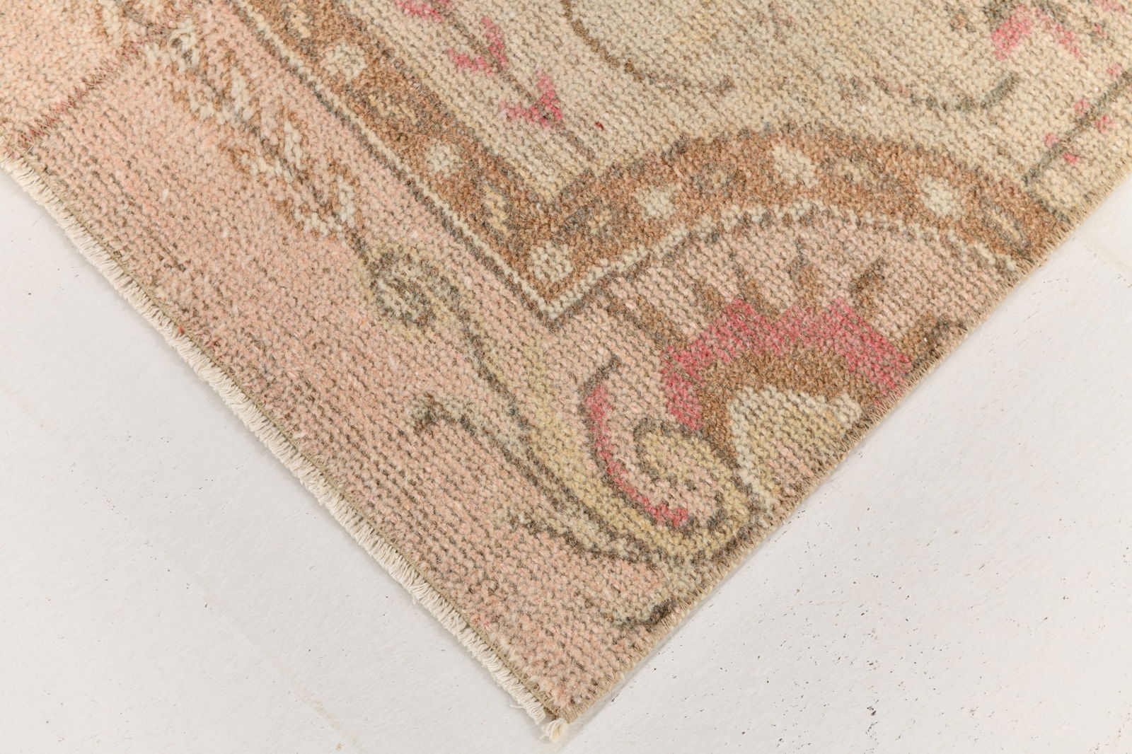 2'6'' x 7'3'' Turkish Vintage Runner Rug - 23987 - 16