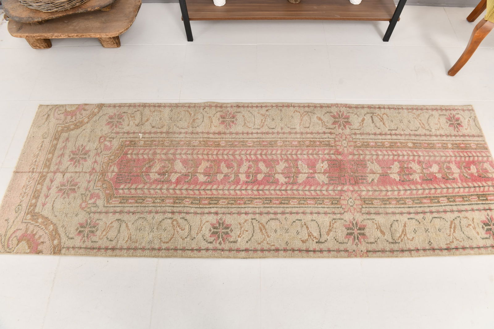 2'6'' x 7'3'' Turkish Vintage Runner Rug - 23987 - 6
