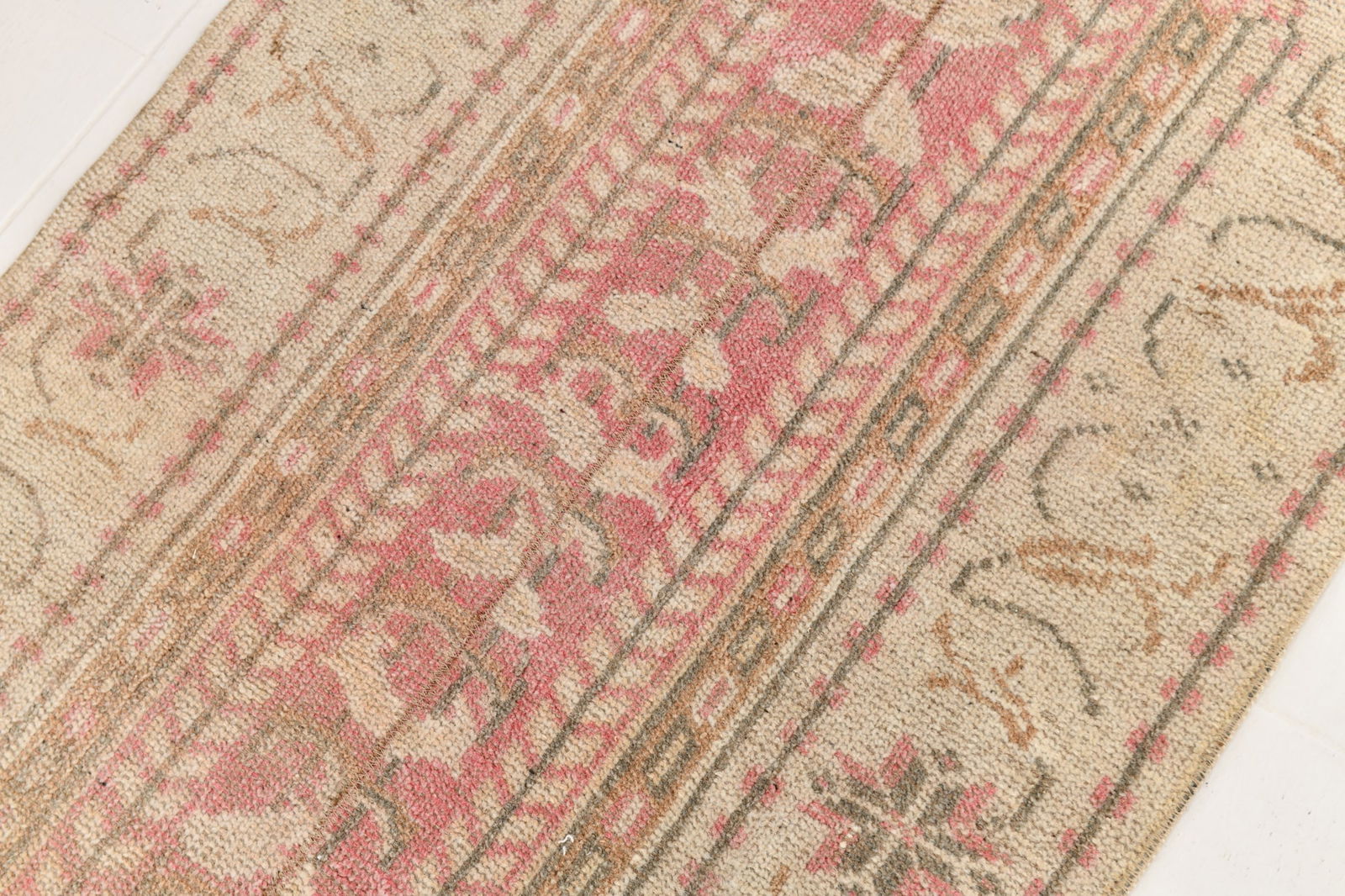 2'6'' x 7'3'' Turkish Vintage Runner Rug - 23987 - 9