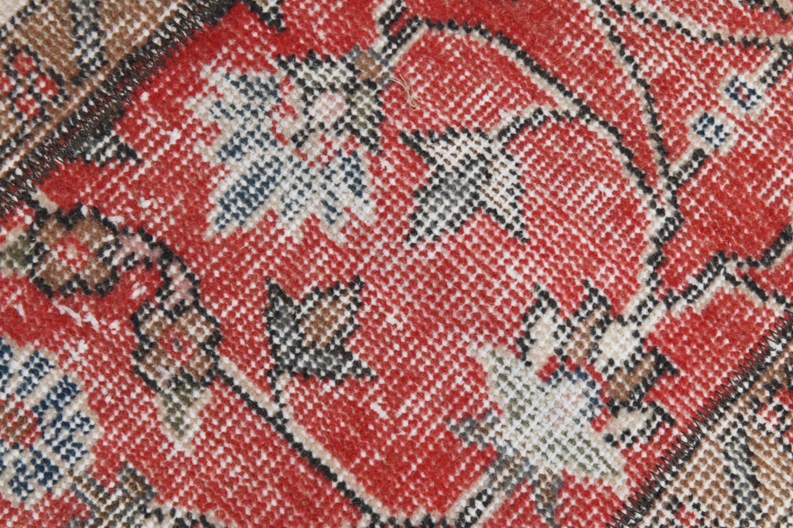 2'3'' x 6'6'' Turkish Vintage Runner Rug - 21342 - 11