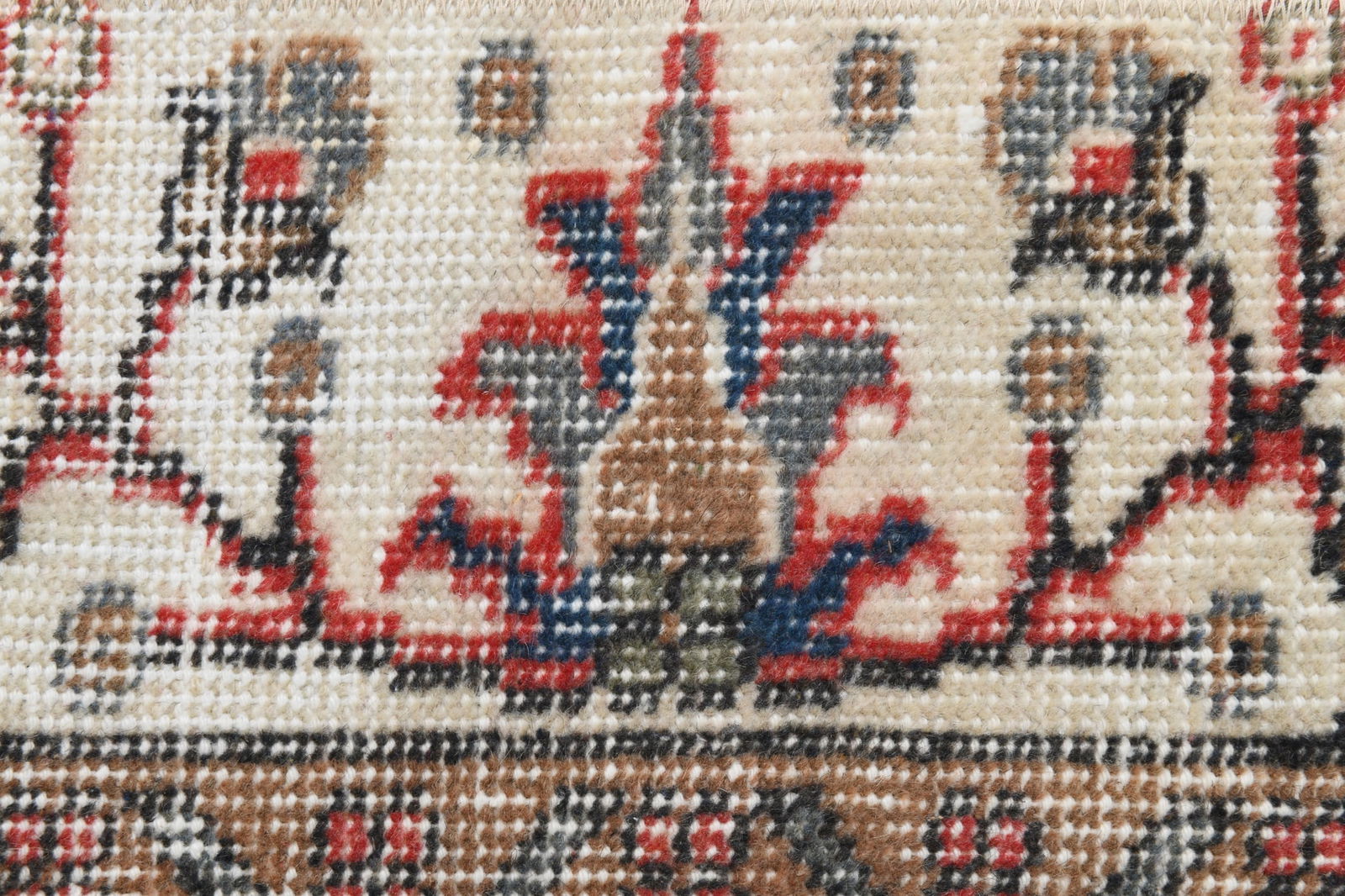 2'3'' x 6'6'' Turkish Vintage Runner Rug - 21342 - 13