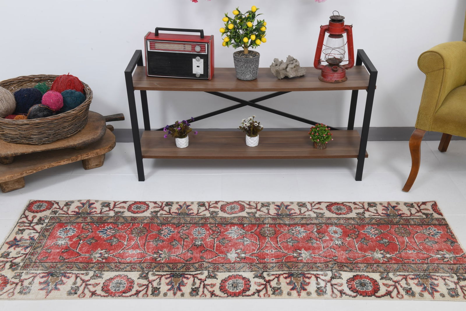 2'3'' x 6'6'' Turkish Vintage Runner Rug - 21342 - 6