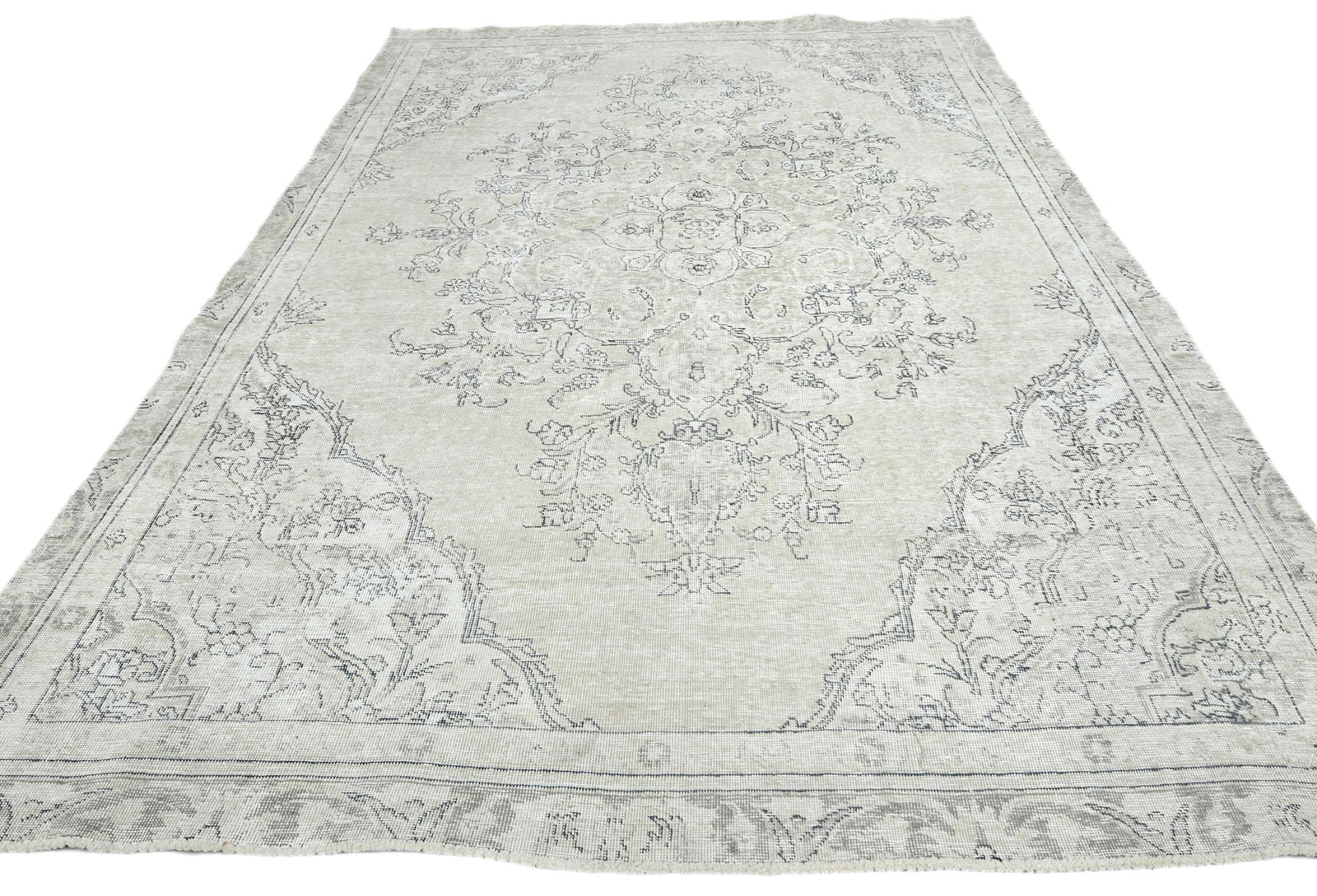 Muted Beige Antique Floral Traditional 6X10 Distressed Vintage Oriental Rug - 2