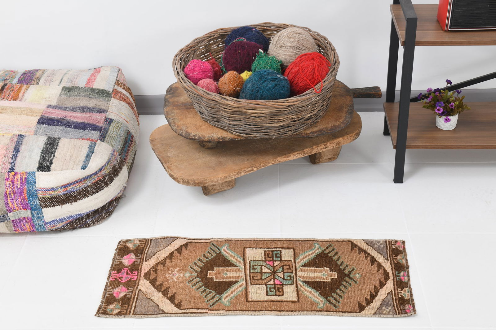 1'1'' x 2'10'' Unique Handmade Vintage Rug - 19474 - 6