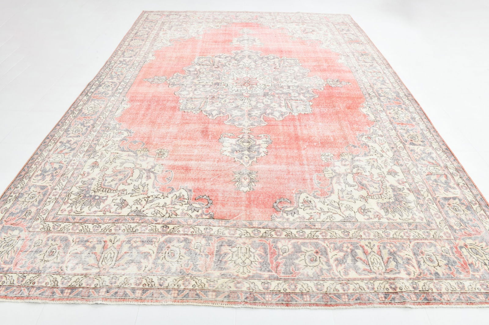 8'11'' x 12'9'' Turkish Vintage Runner Rug - 19954 - 2