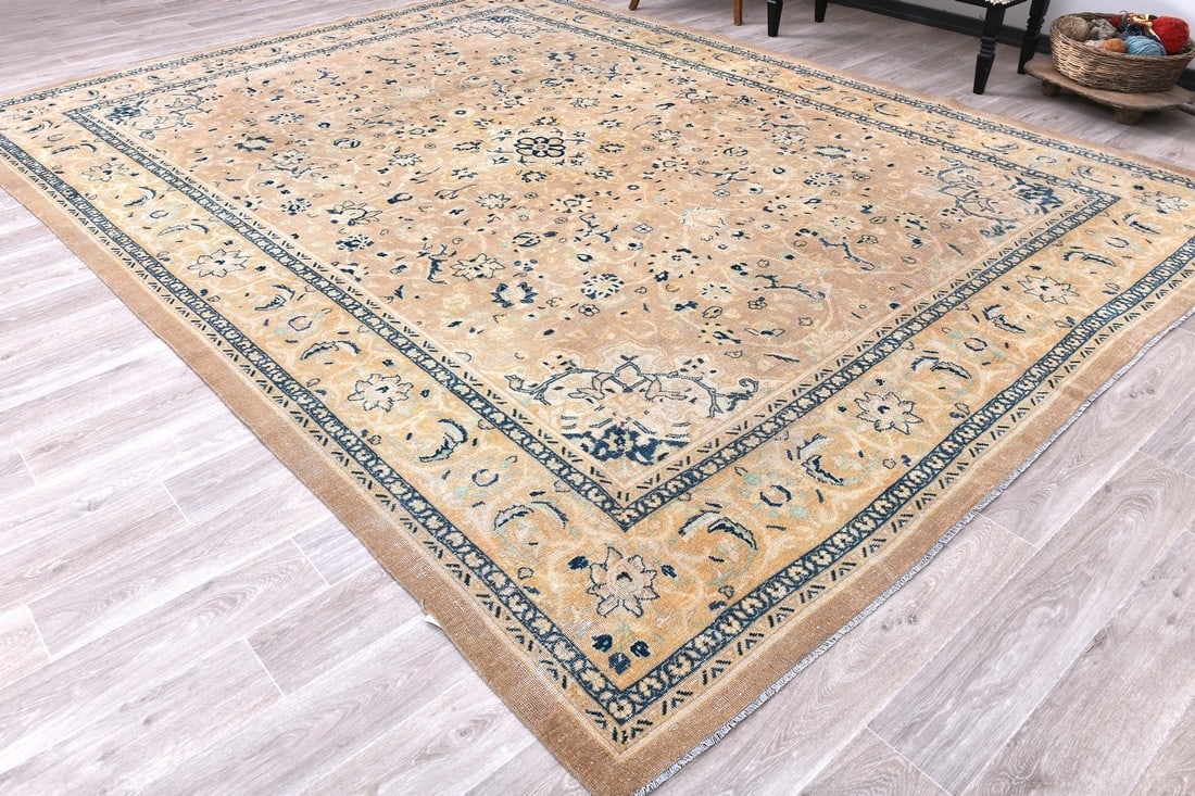 9'11'' x 13'6'' Unique Handmade Vintage Rug - 242592 - 4