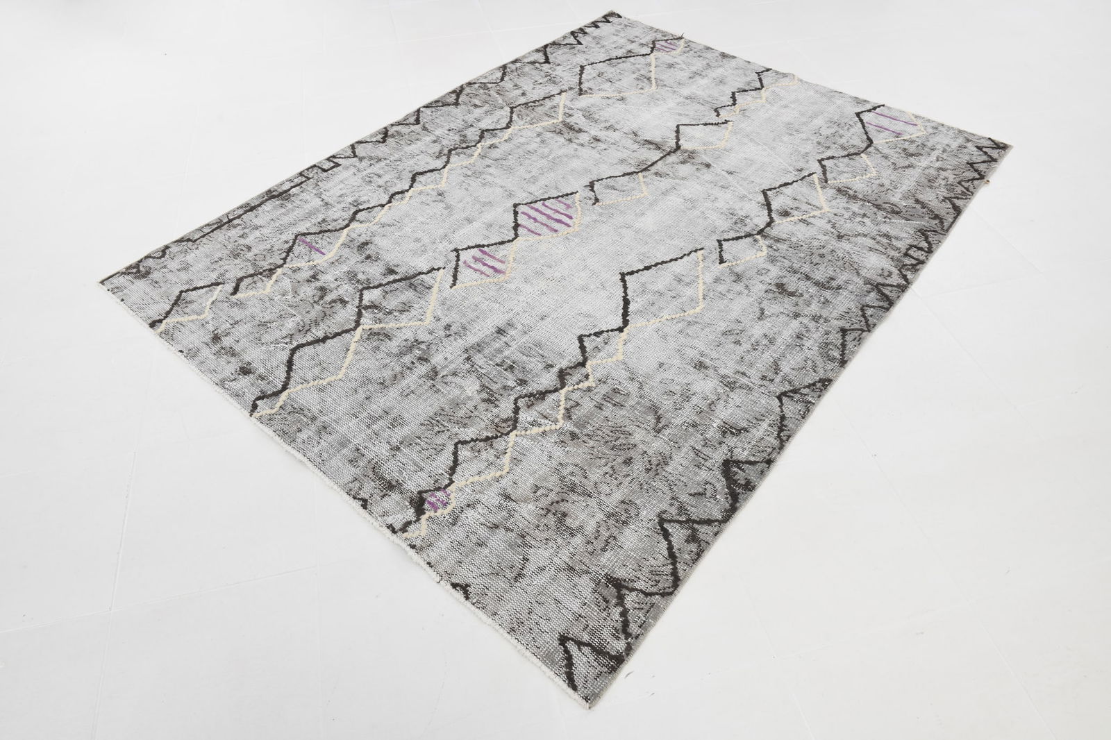 6'2'' x 7'10'' Handmade Vintage Wool Rug - 230 - 4