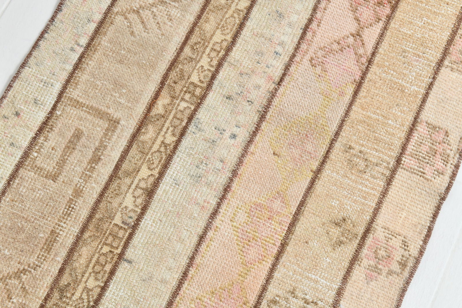 2'3'' x 10'4'' Handmade Vintage Wool Patchwork Rug - 22512 - 9