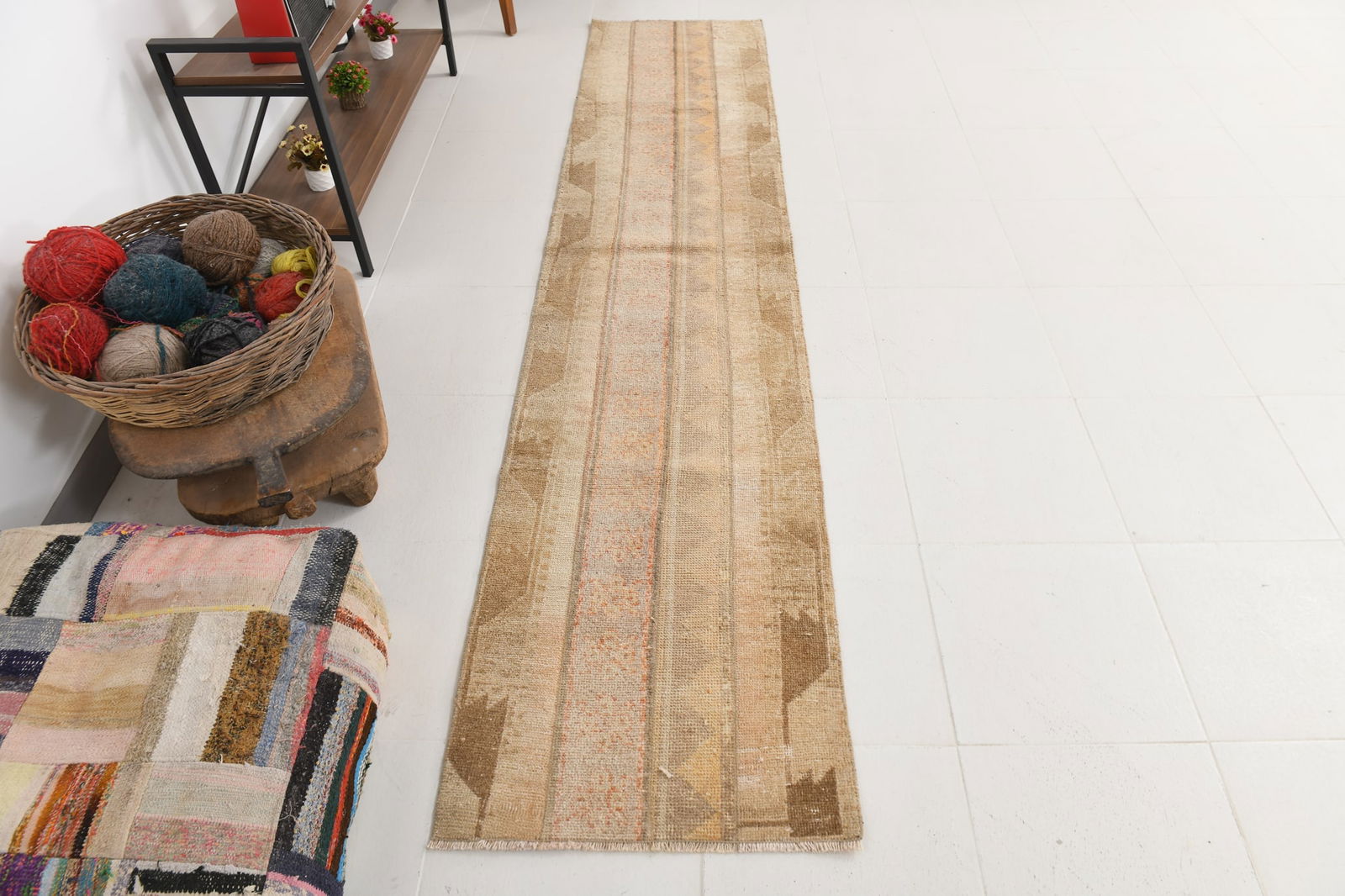 2'0'' x 9'9'' Handmade Vintage Wool Rug - 24208 - 7