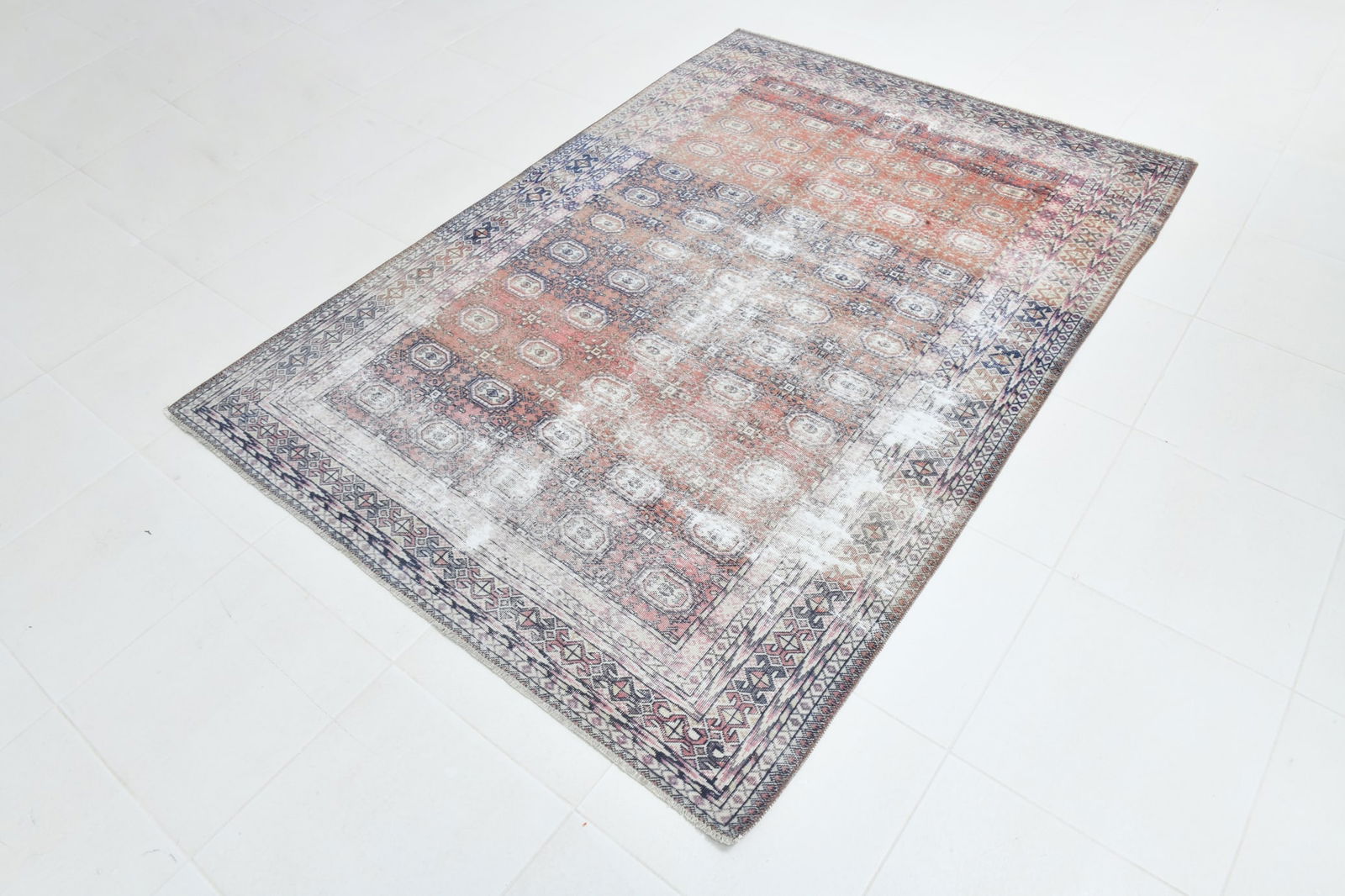 4'11'' x 6'11'' Handmade Vintage Wool Rug - 22483 - 3