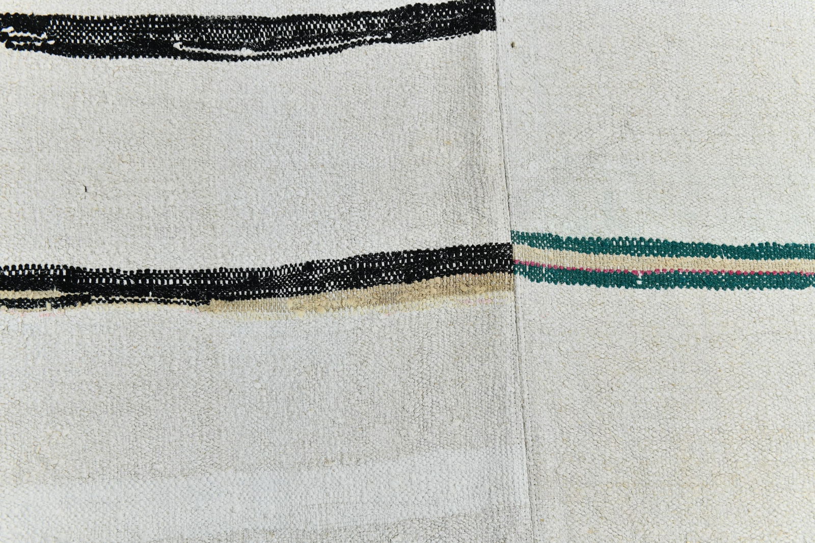 8'6'' x 10'2'' Turkish Vintage Hemp Rug - 53317 - 12