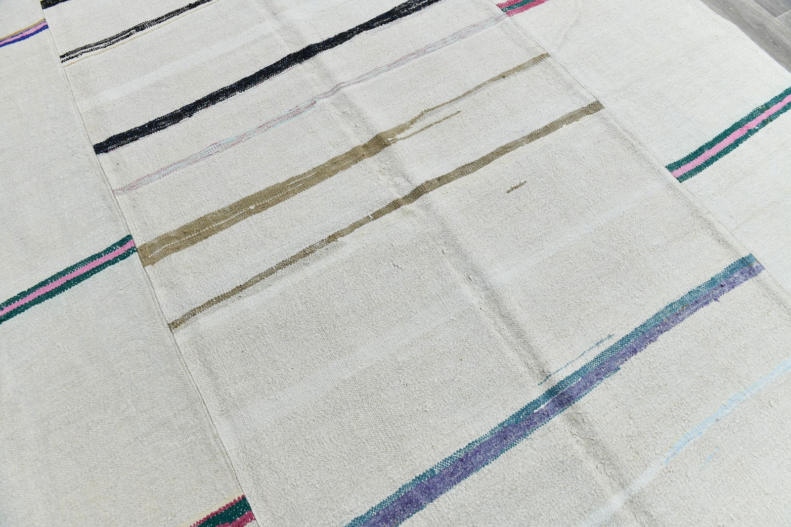 8'6'' x 10'2'' Turkish Vintage Hemp Rug - 53317 - 9