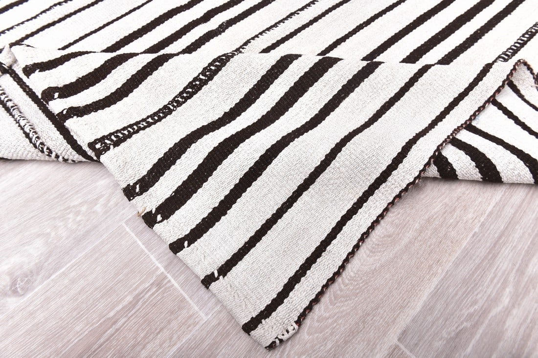 8'9'' x 8'4'' Turkish Vintage Hemp Rug - 240062 - 12