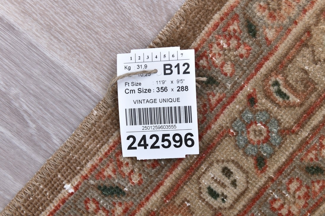 9'5'' x 11'8'' Handmade Vintage Wool Rug - 242596 - 19